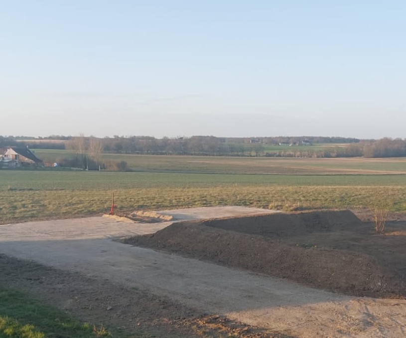 Aire camping-car  Monthodon (37110) - Photo 3